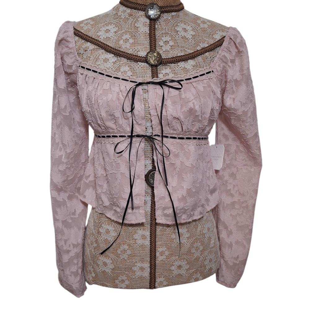 Altar'd State‎ Pale Pink Lace Square Neck Puff Sleeve Tie Front Cropped Blouse S - Picture 5 of 7